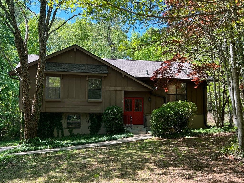 Property image 1 at 7725 Wellshire Place, Seneca, SC 29672