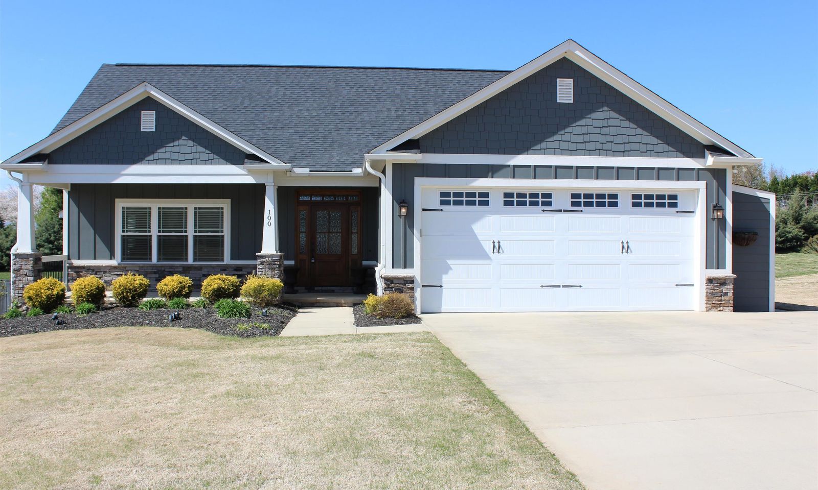Main image of property at 100 Kirklen Lane, Taylors, SC 29687