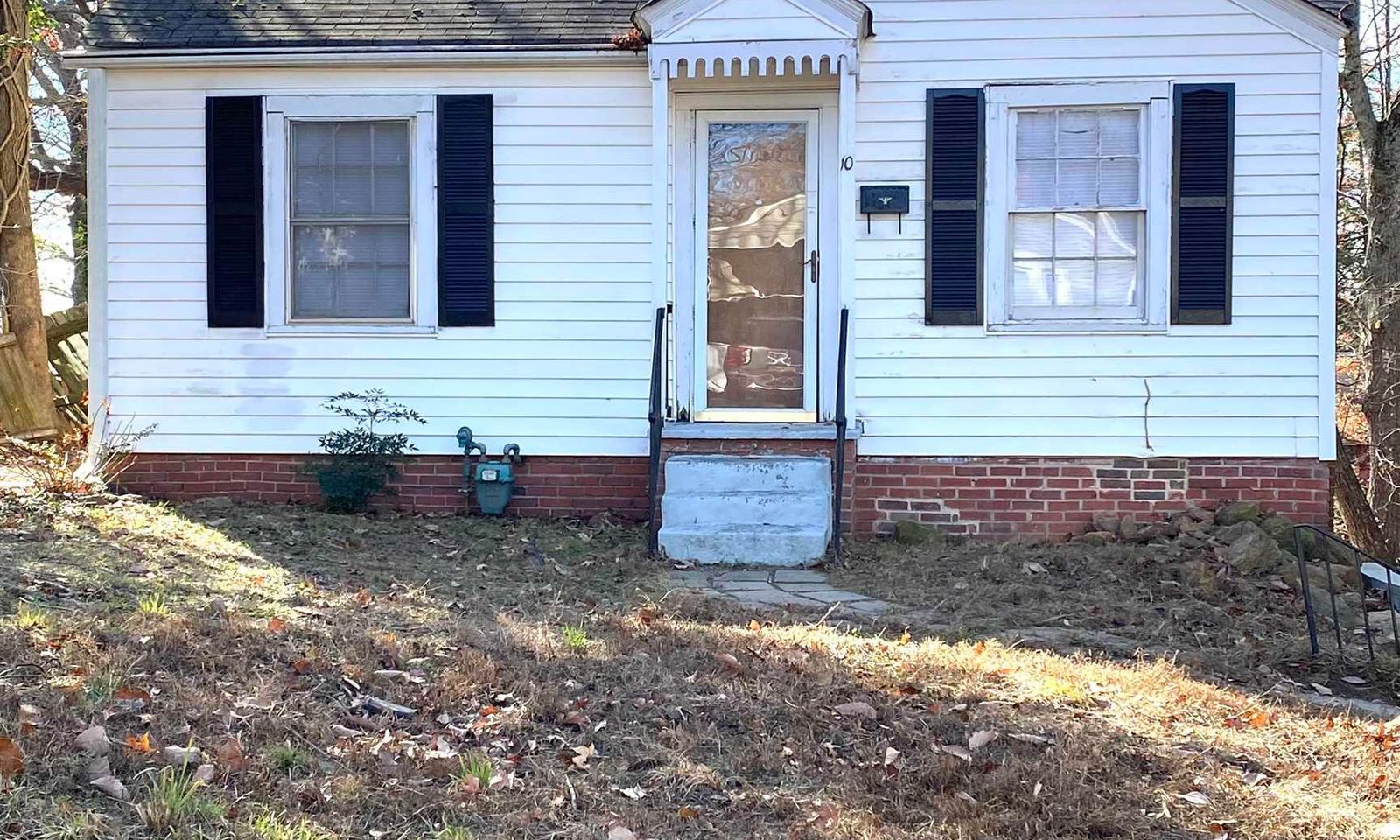 Main image of property at 10 Orlando Avenue, Greenville, SC 29609