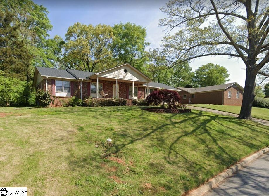 Property image 3 at 206 Barrett Drive, Mauldin, SC 29662