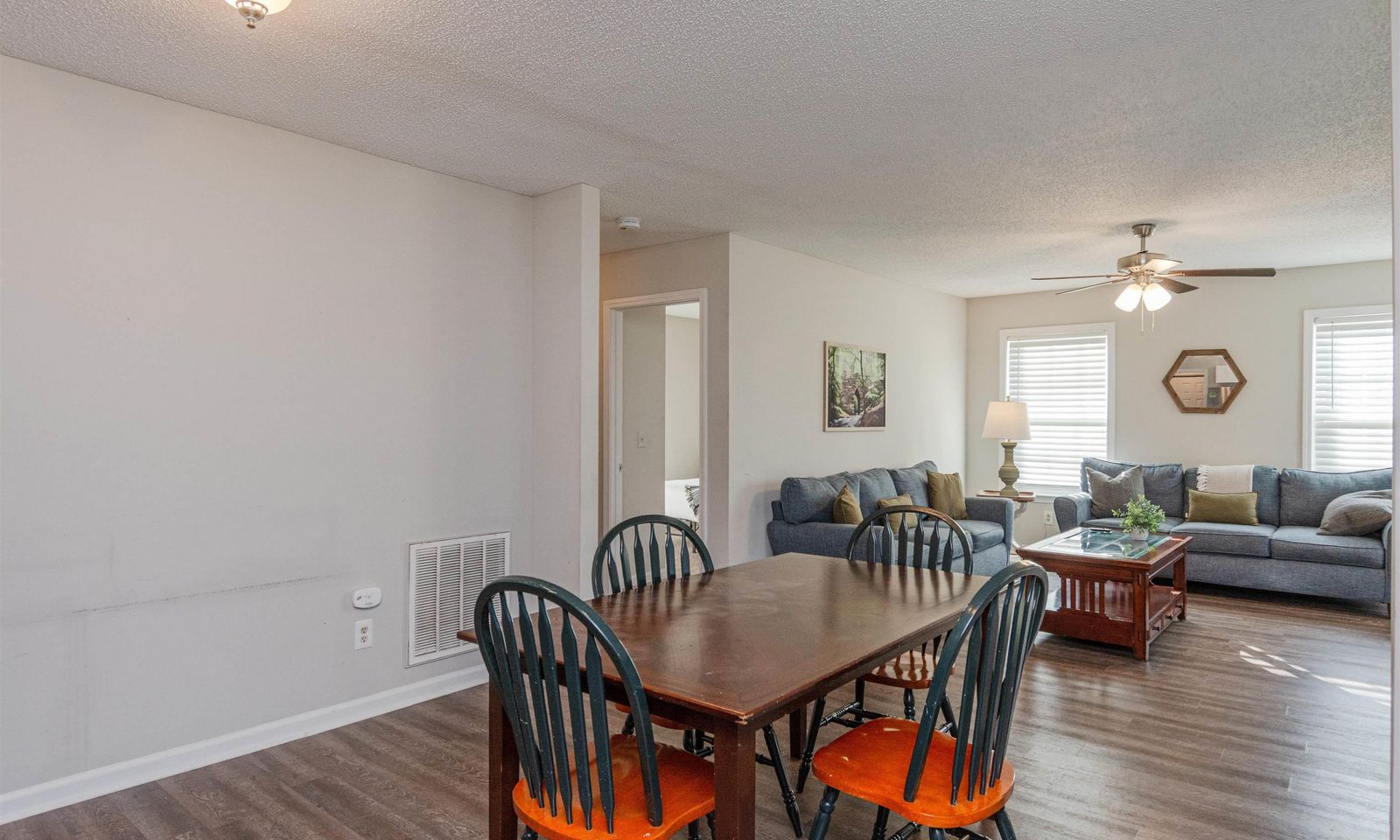 Property image 4 at 100 Carver Street, Greenville, SC 29611