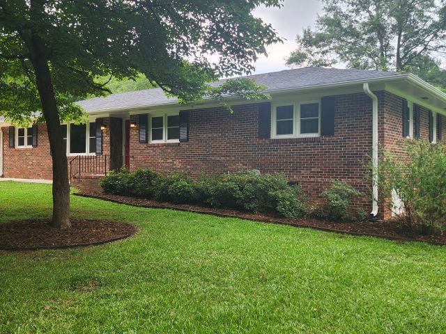 Mountain View Heights, Williamston Community