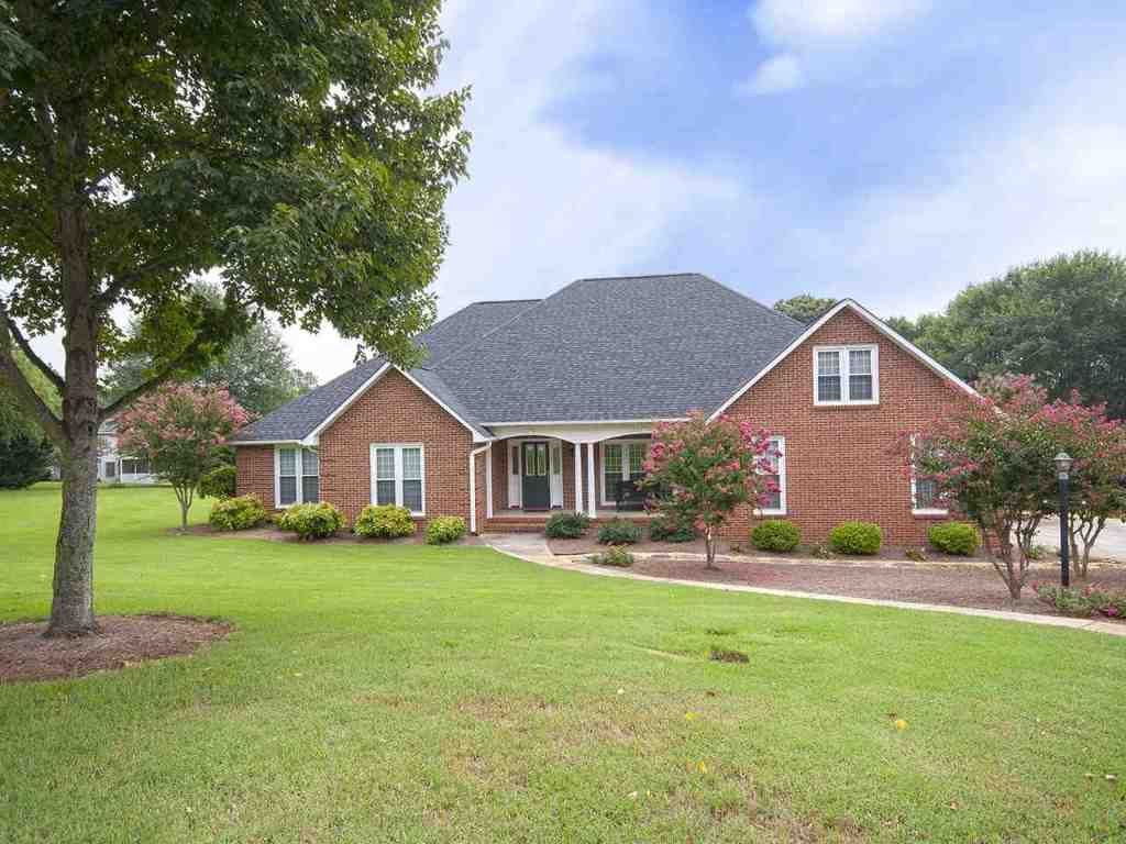 Property image 1 at 108 Glen Arbor Court, Easley, SC 29642
