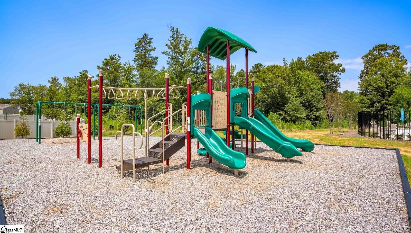 Property image 4 at 100 Redditch Lane, Simpsonville, SC 29680