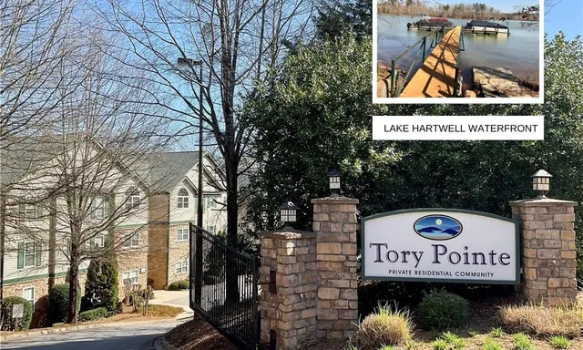 121 Kings Pointe