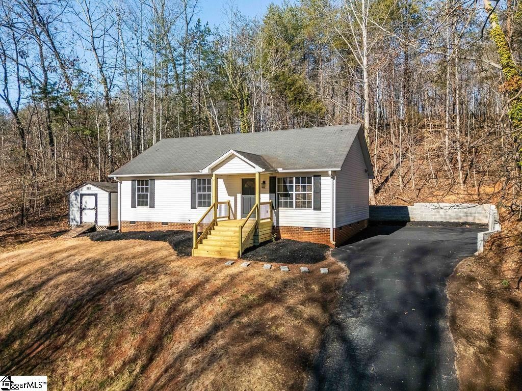 Property image 2 at 30 County Cork Drive, Greenville, SC 29611