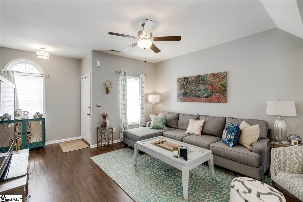 Property image 5 at 25 Huntress Drive, Greer, SC 29651