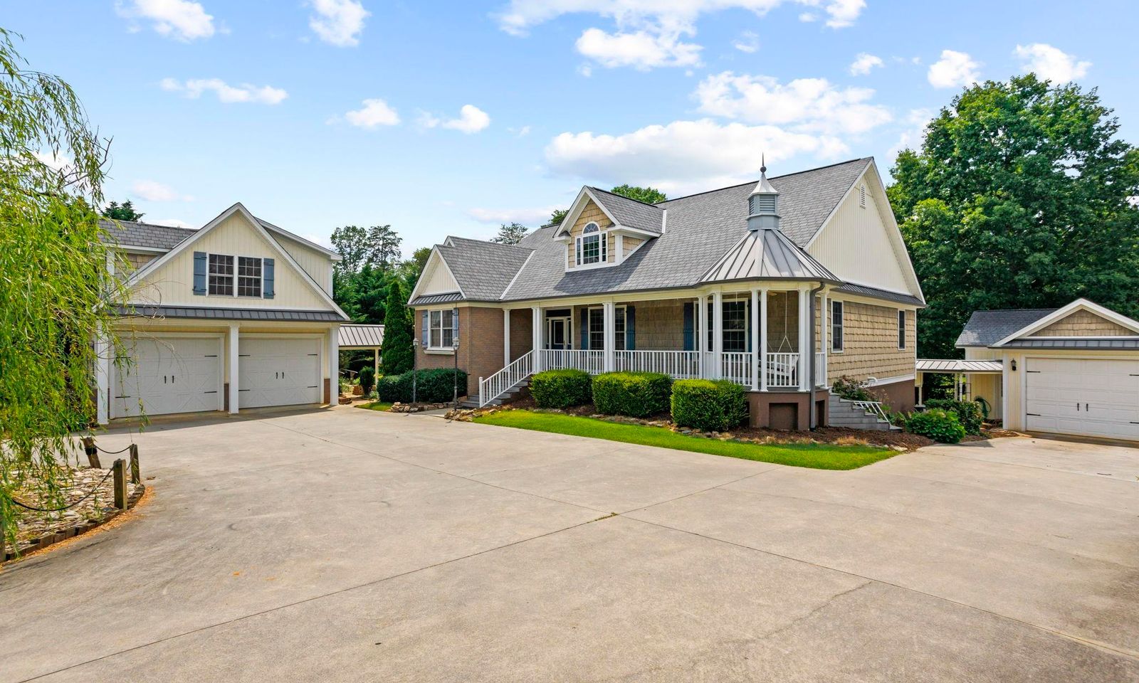 Property image 2 at 106 Woodcross Way, Easley, SC 29642