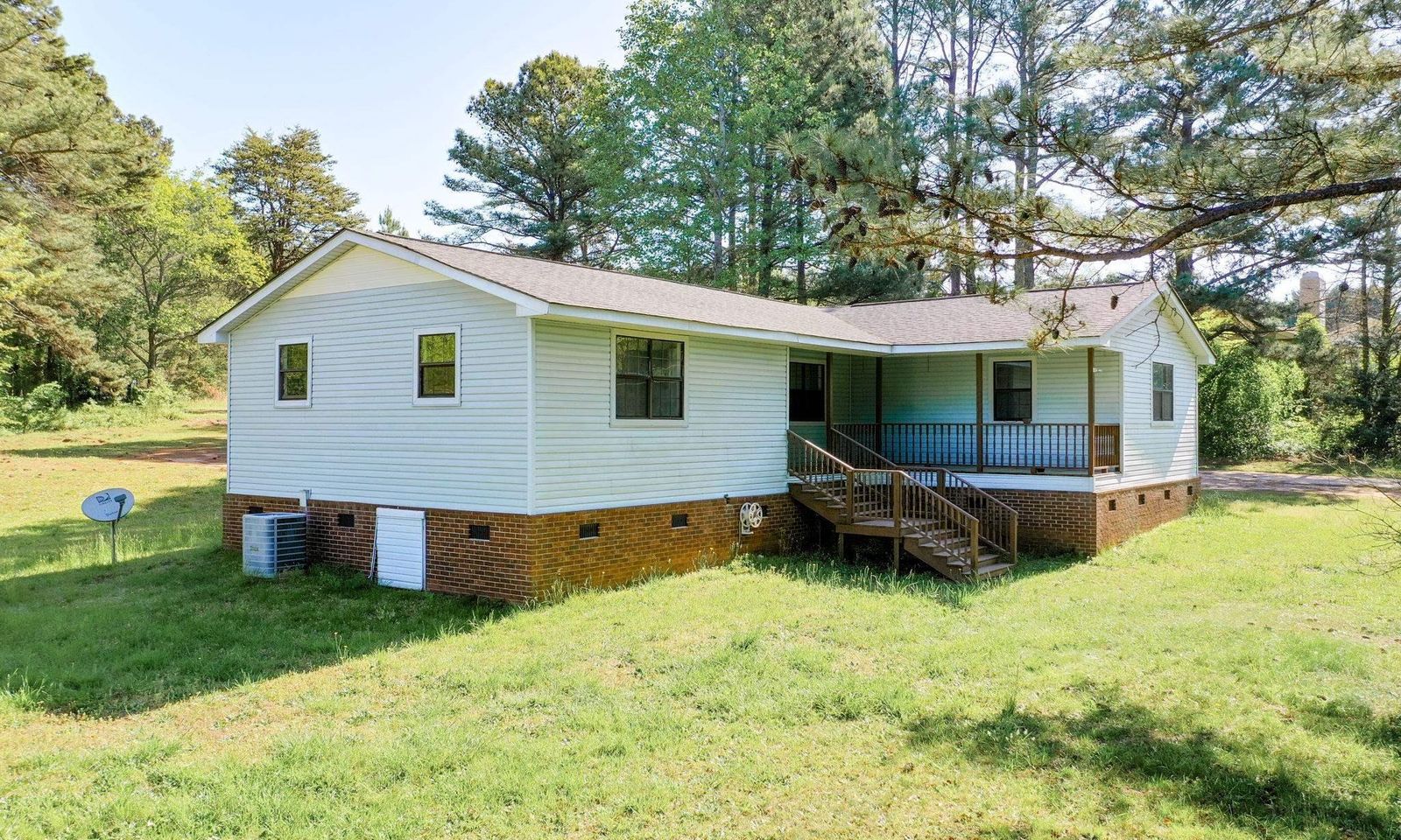 Property image 2 at 205 Ponder Road, Greer, SC 29651