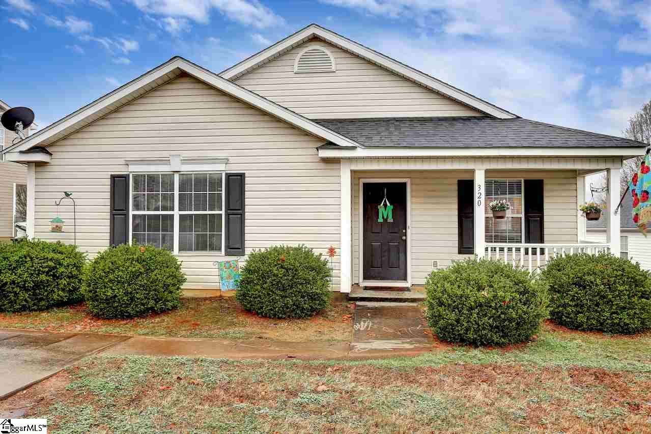 Property image 2 at 320 Hampton Ridge Drive, Greer, SC 29651