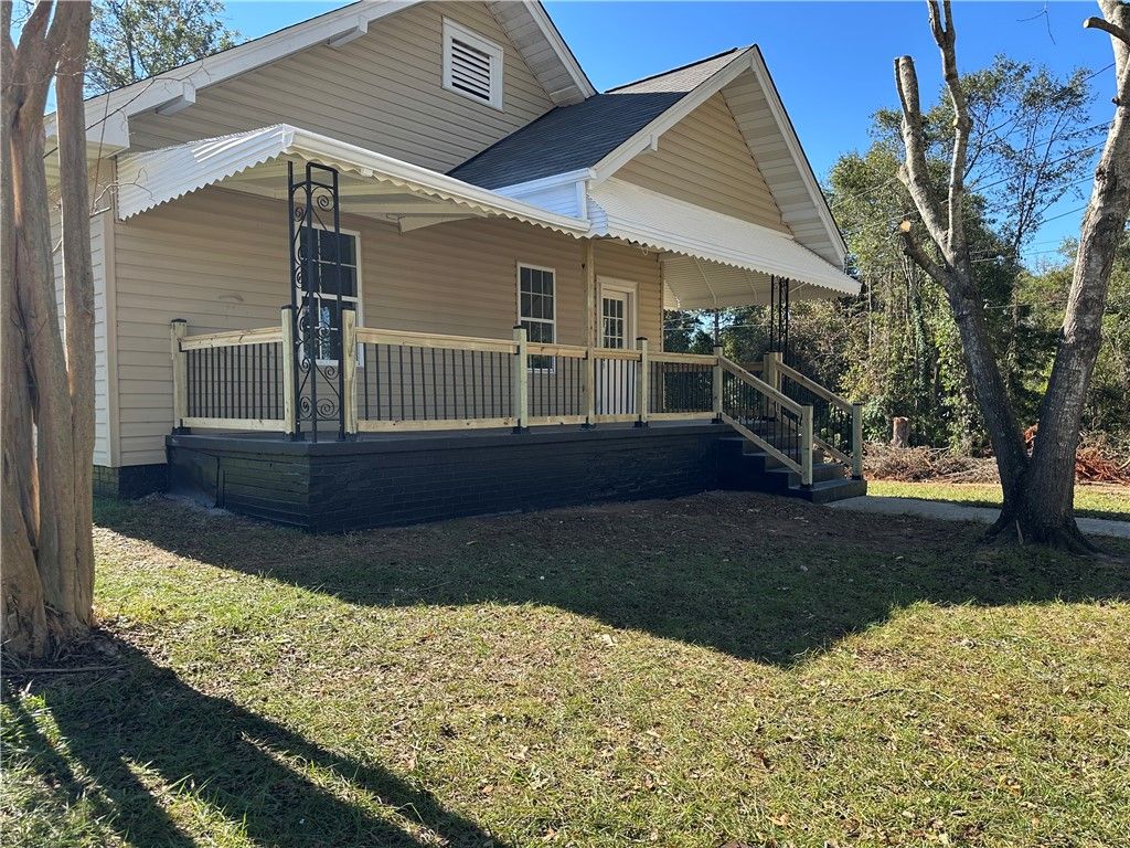 Main image of property at 19 Clemson Street, Liberty, SC 29657