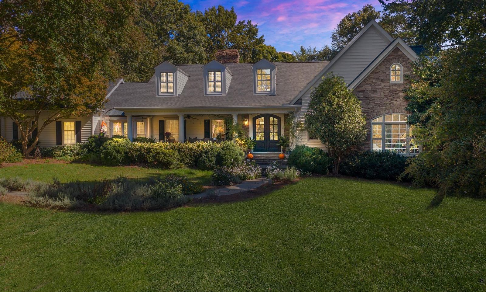 Property image 1 at 202 Lowood Lane, Greenville, SC 29605