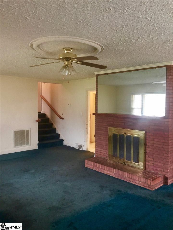 Property image 4 at 34 Templewood Drive, Greenville, SC 29611