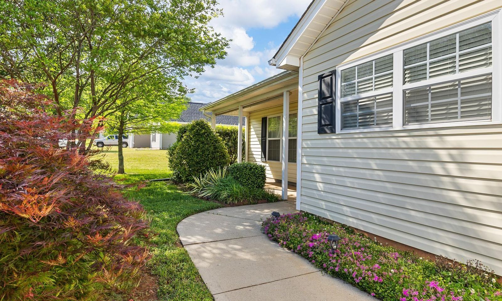 Property image 4 at 307 Shadowfield Acre Drive, Duncan, SC 29334