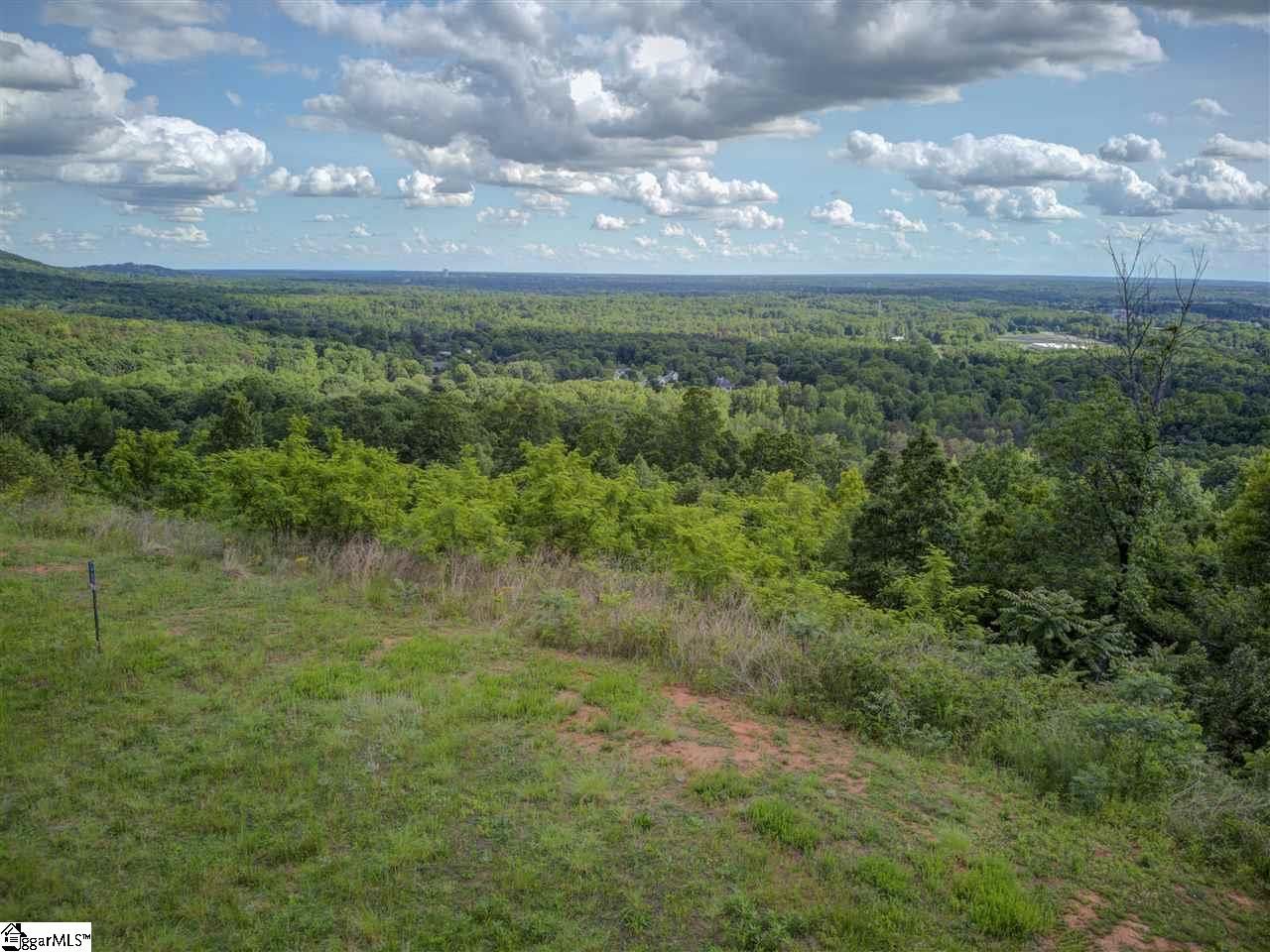 Property image 1 at 6 Tropicana Court, Greenville, SC 29609