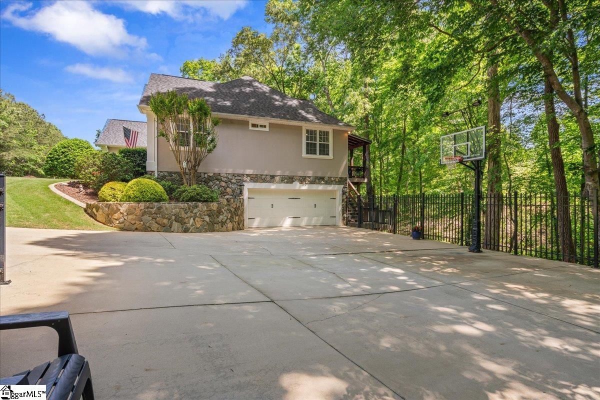 Property image 4 at 110 Woodranch Lane, Moore, SC 29369