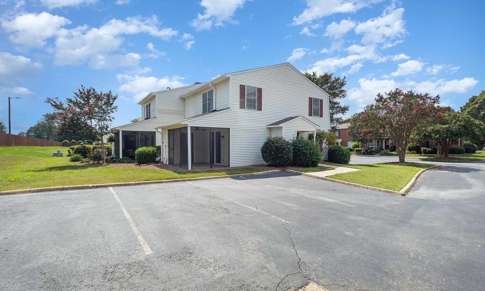 Property image 4 at 97 Jamestowne Way, Taylors, SC 29687