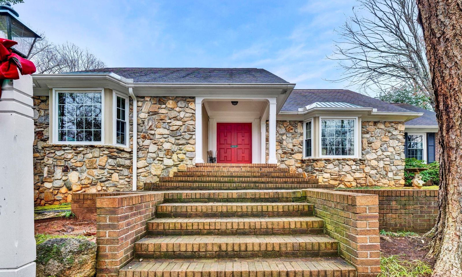 Property image 2 at 102 Graystone Road, Greenville, SC 29615