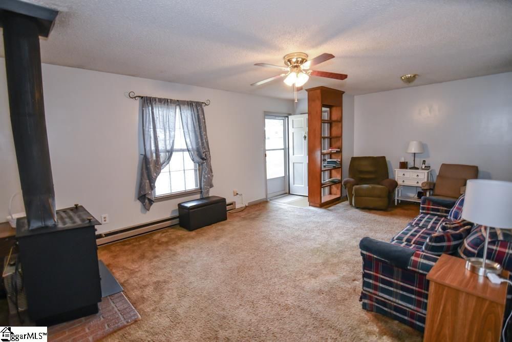 Property image 3 at 338 Millbank Road, Wellford, SC 29385