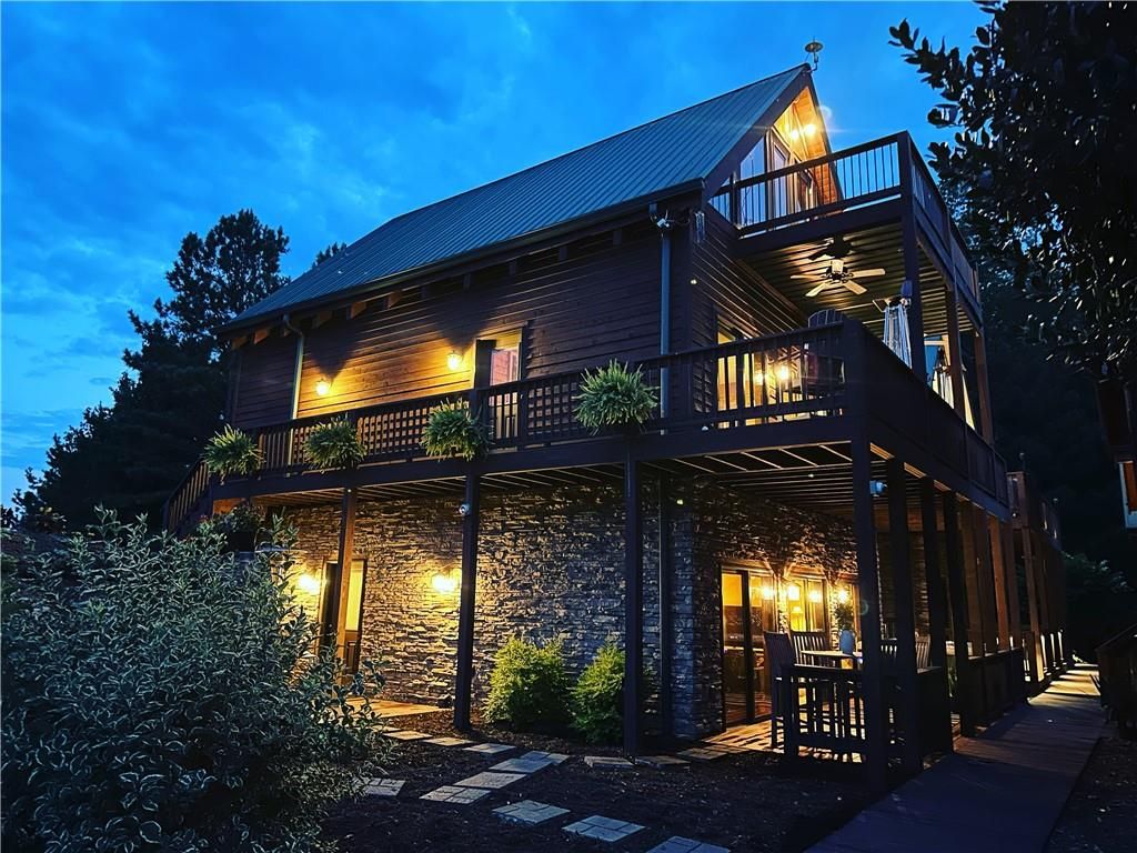 Property image 2 at 111 Knots Lane, Six Mile, SC 29682
