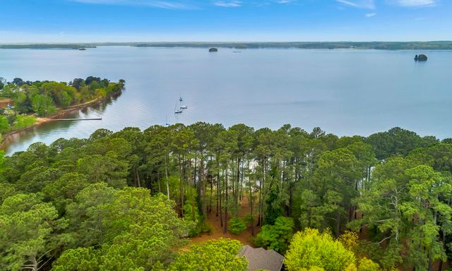5138 Westwind Way
