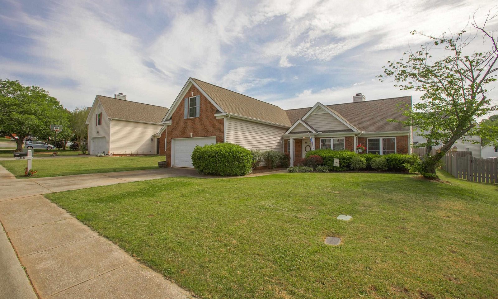 Property image 3 at 104 Ashby Cross Court, Greer, SC 29651