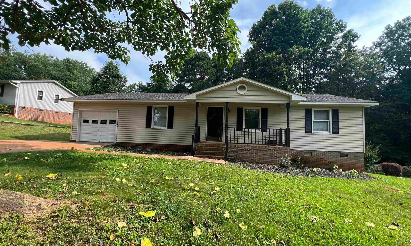 Property image 3 at 227 Ponder Road, Greer, SC 29651