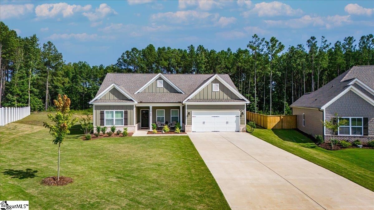 Main image of property at 605 Still Wood Trail, Fountain Inn, SC 29644