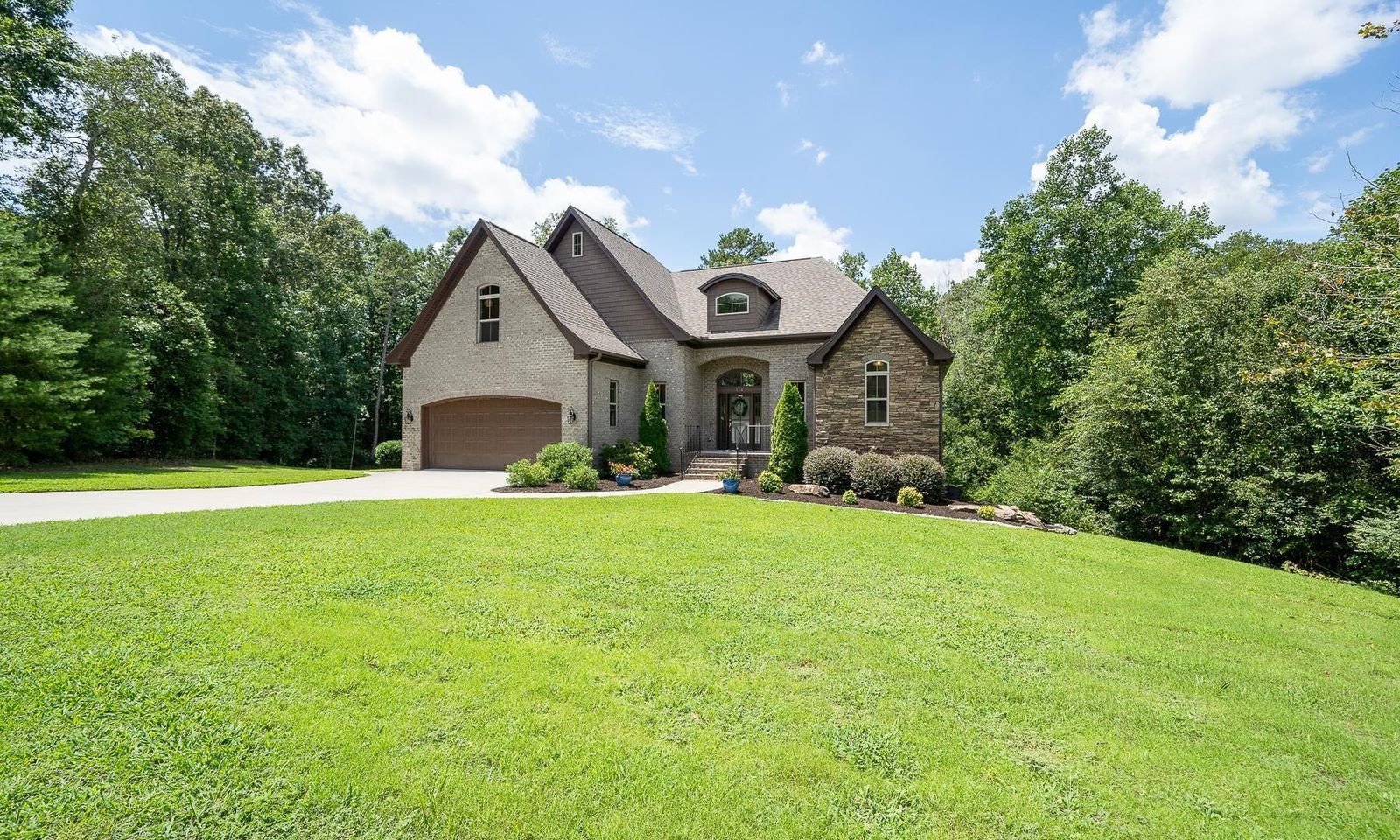 Property image 3 at 114 Woodcross Way, Easley, SC 29642