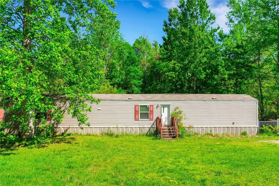 Main image of property at 104 Sunny Lane, Pickens, SC 29671