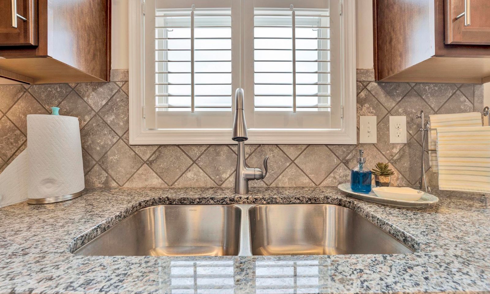 Property image 5 at 180 Sapphire Pointe Drive, Duncan, SC 29334