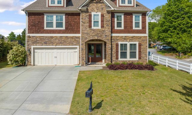 105 Grove Valley Way