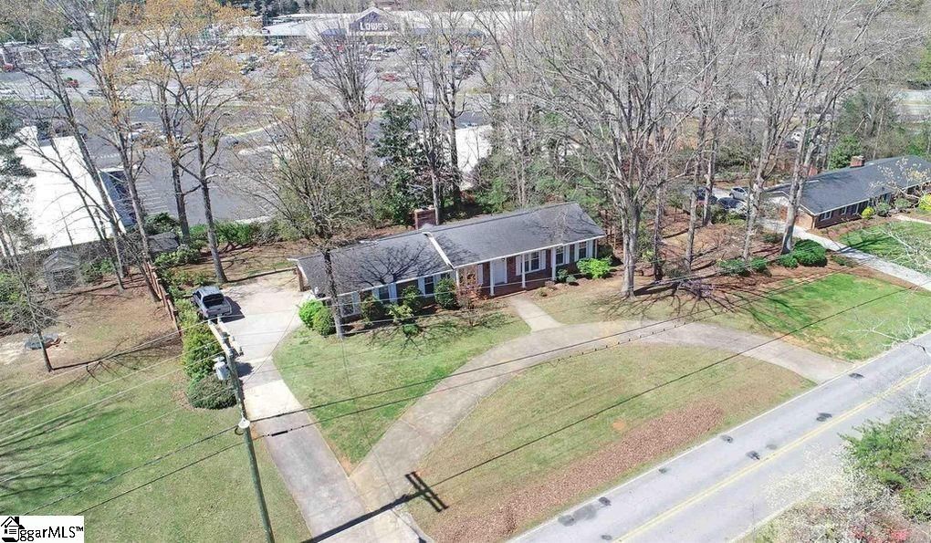 Property image 3 at 611 Laurel Road, Easley, SC 29642-1231