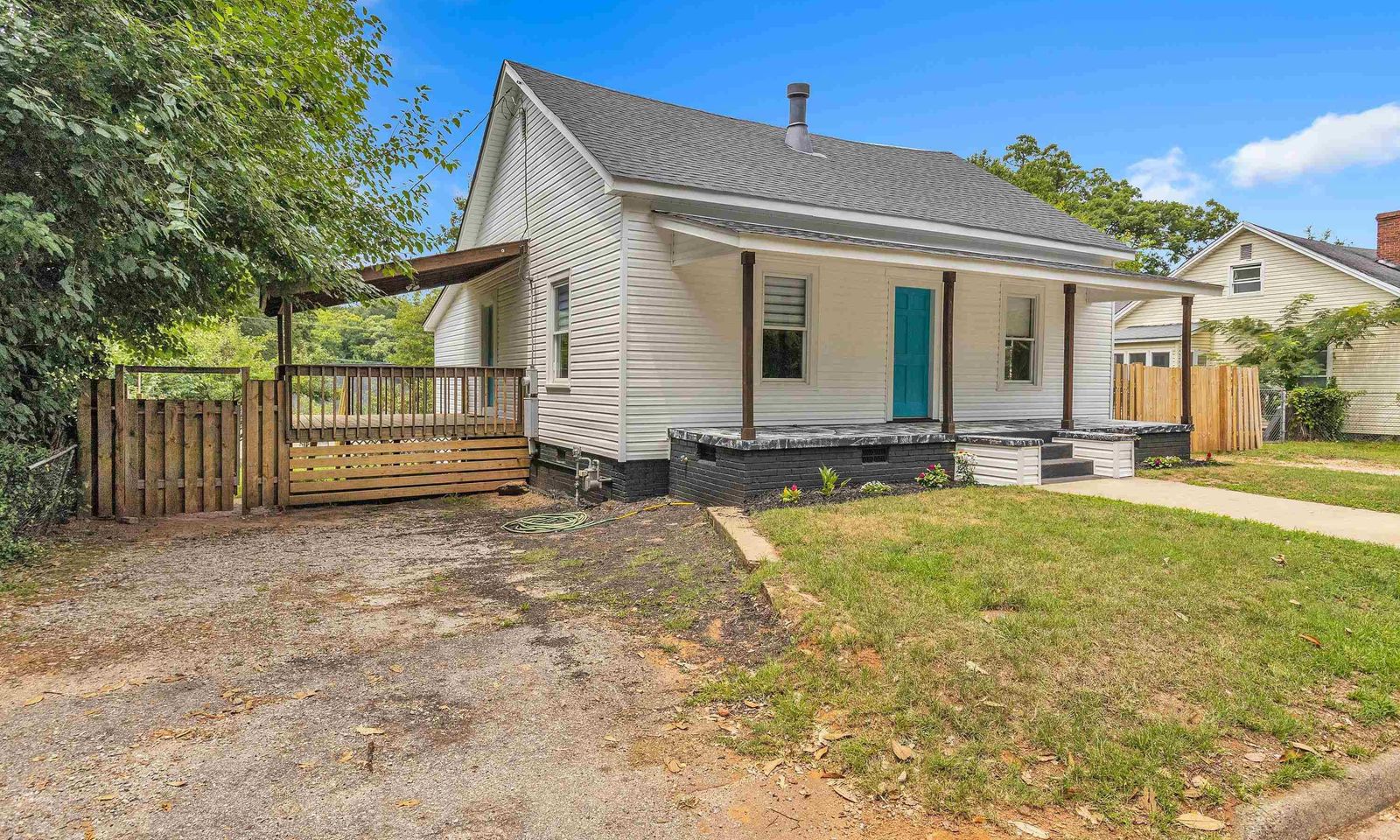 Property image 2 at 1106 Bennett Street, Greenville, SC 29611