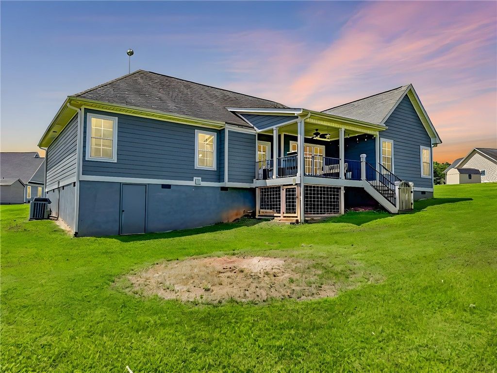 Property image 2 at 209 Setting Sun Court, Seneca, SC 29672