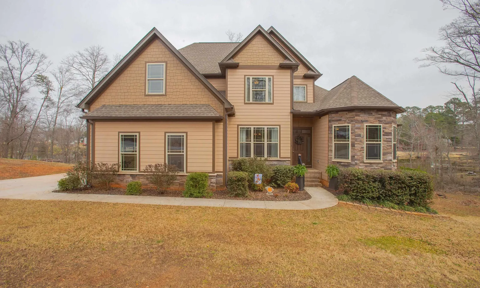Crawford Lake, Easley Community