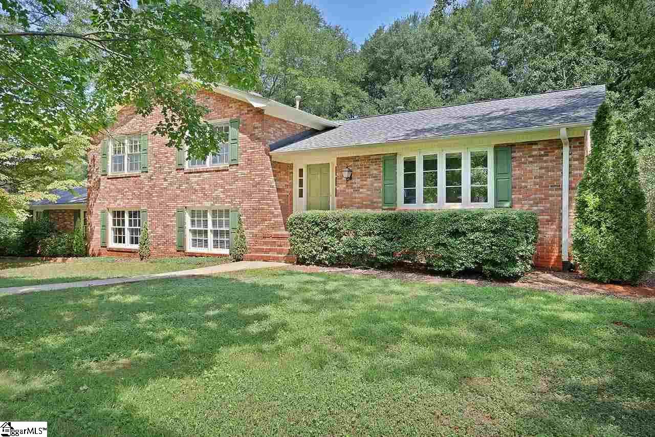 Property image 4 at 4 Caraway Court, Greenville, SC 29615