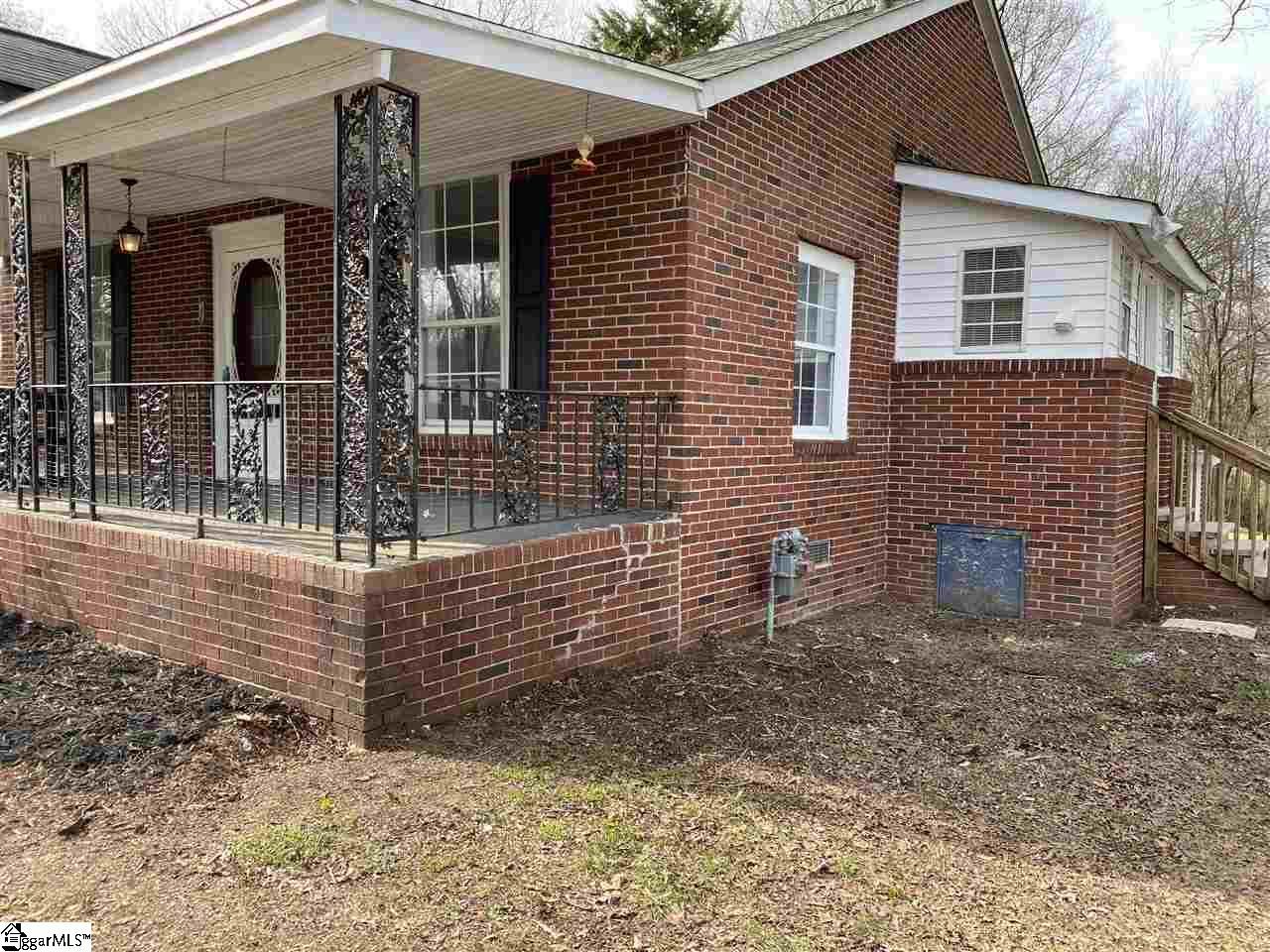 Property image 3 at 107 Woodland Drive, Fountain Inn, SC 29644
