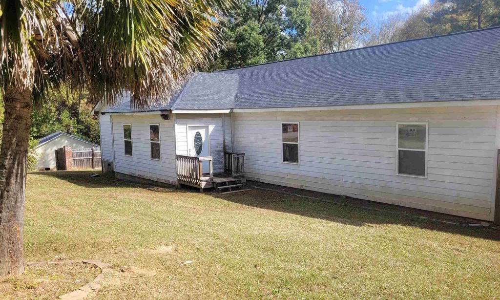 813 N Highland Forest Drive