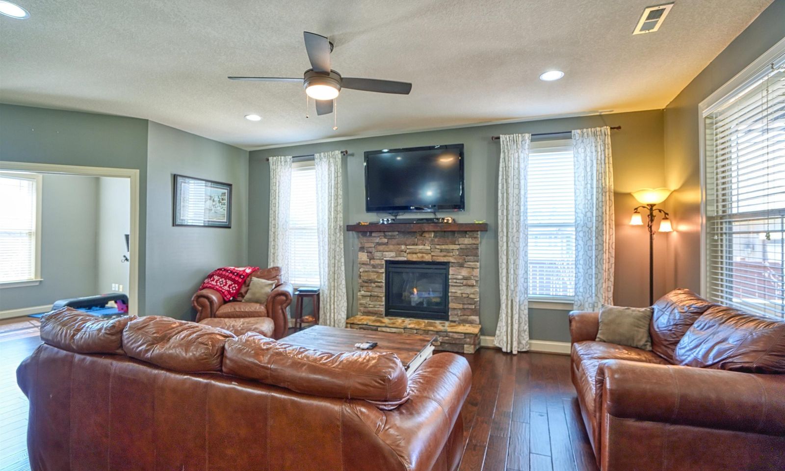 Property image 3 at 22 Pebblebrook Court, Greer, SC 29651