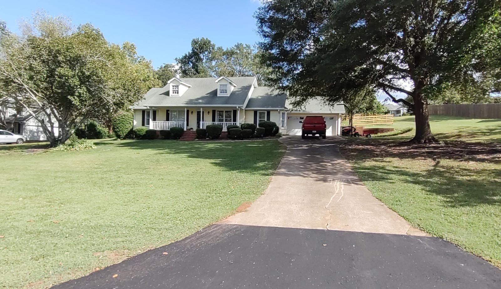 Main image of property at 362 Green Hill Drive, Anderson, SC 29621