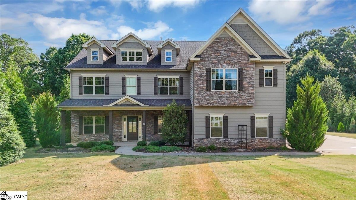 Main image of property at 5 Wood Leaf Trail, Travelers Rest, SC 29690