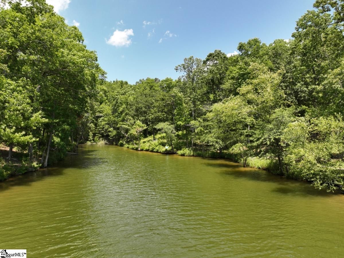 Property image 2 at 34 Creekpoint Drive, Abbeville, SC 29620