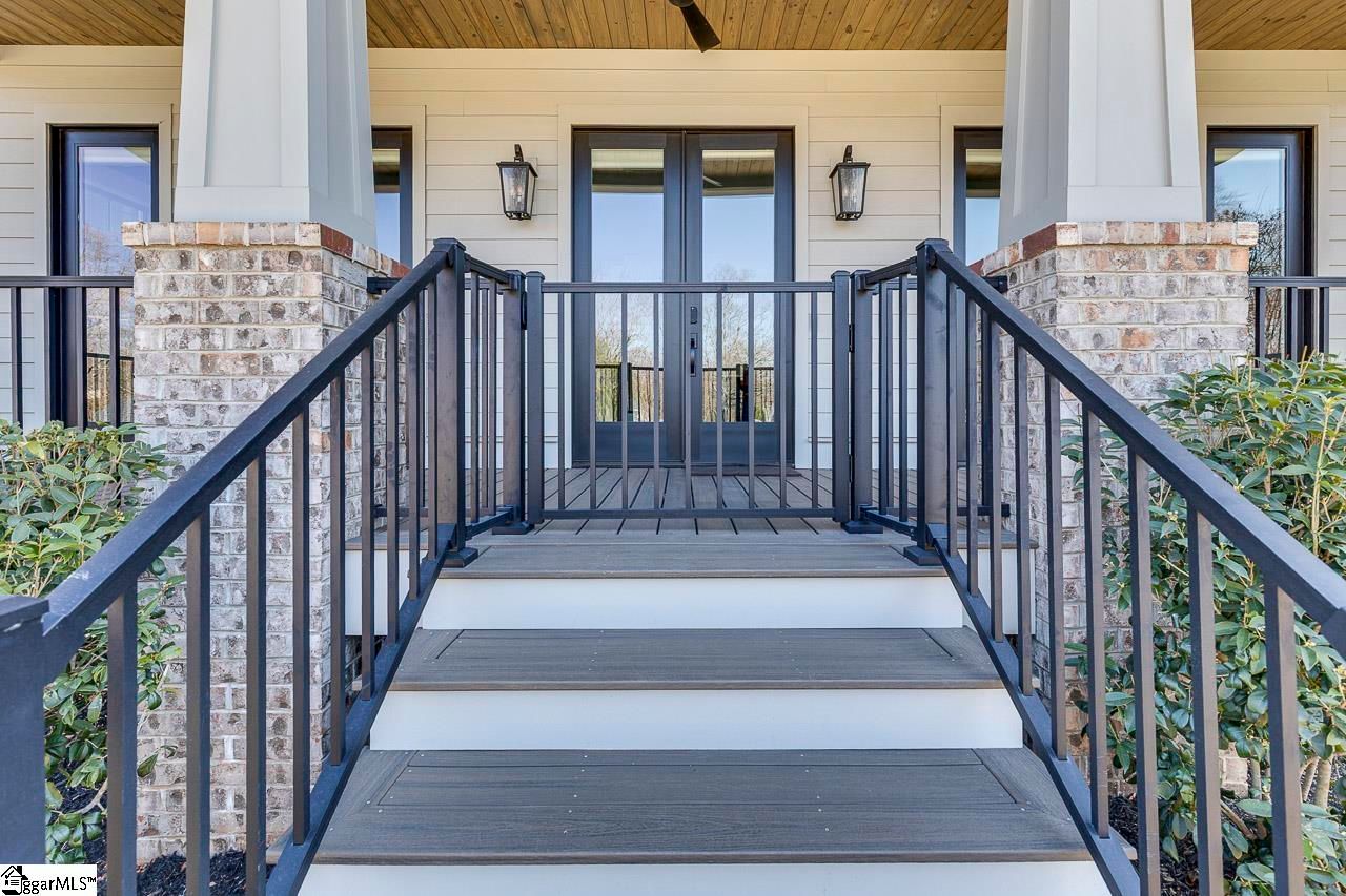 Property image 2 at 215 Chapin Street, Greenville, SC 29605
