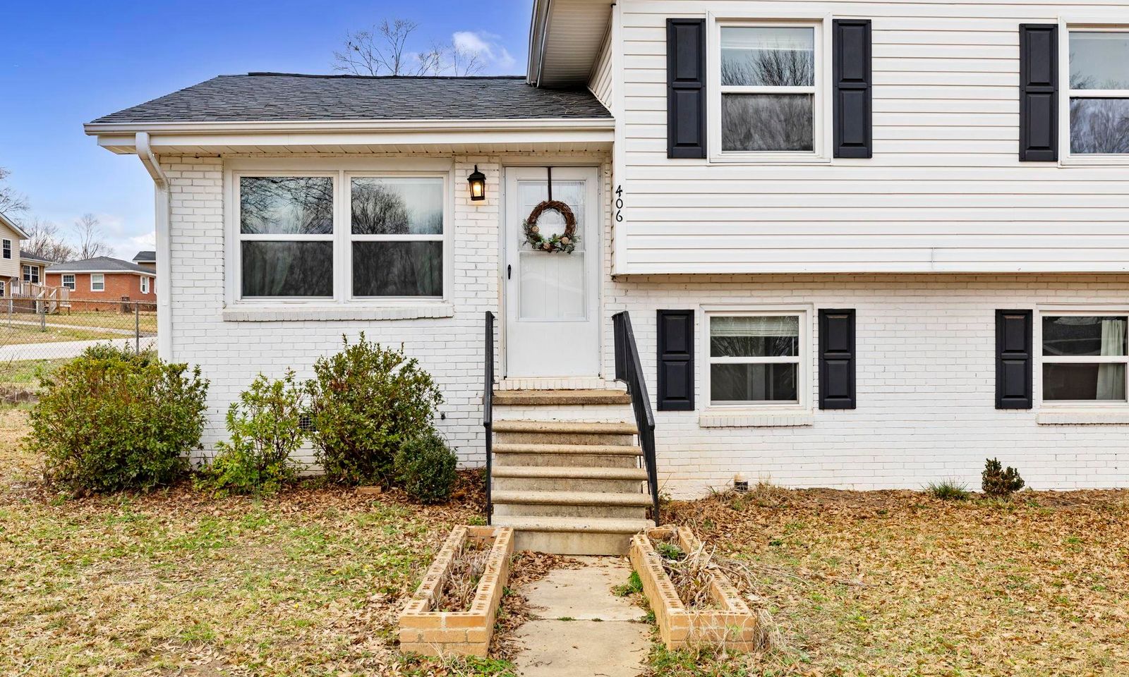 Property image 2 at 406 Old Farm Road, Moore, SC 29369