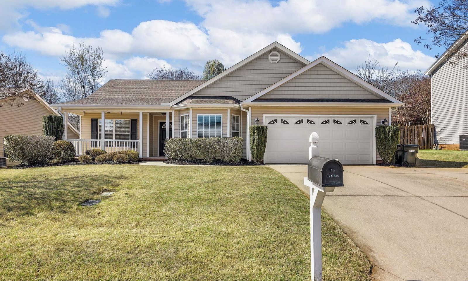 Property image 1 at 9 Olivine Way, Greer, SC 29650