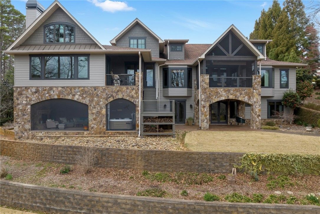 Property image 3 at 122 Oak Pointe Drive, Seneca, SC 29672