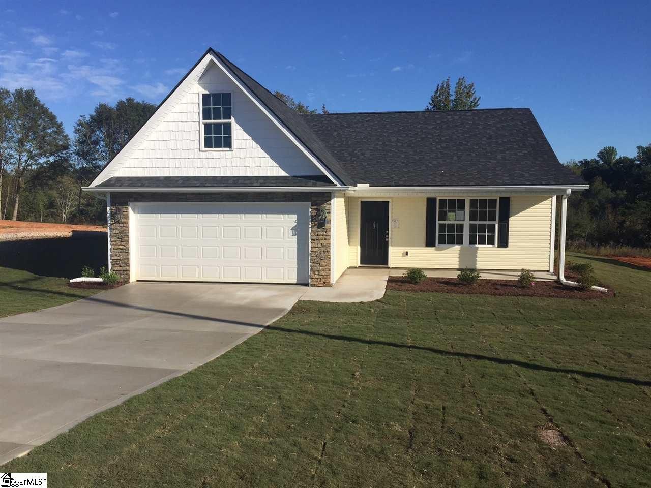 Main image of property at 67 Lyman Lake Road, Lyman, SC 29365