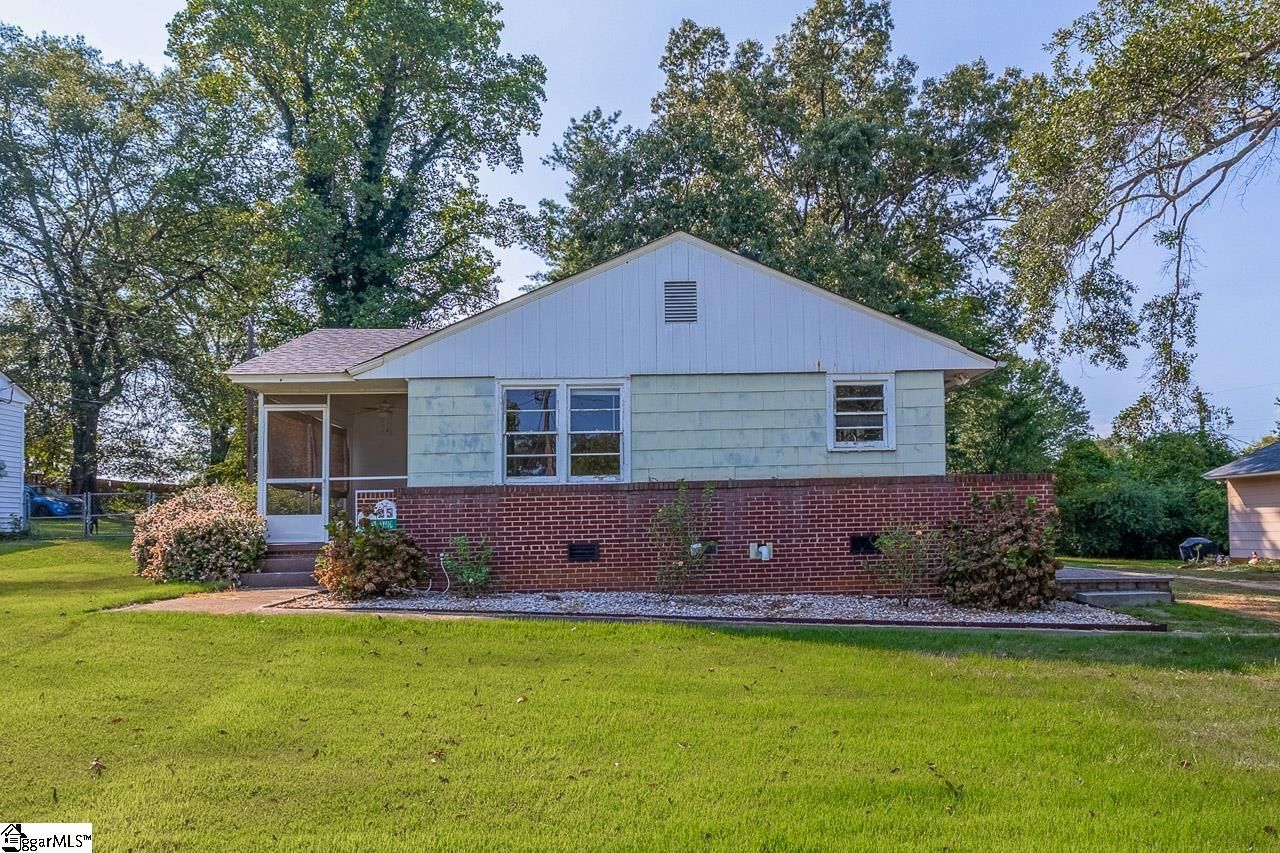 Property image 1 at 25 Bent Twig Drive, Greenville, SC 29605