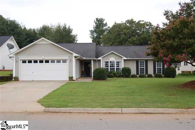 Property image 1 at 11 Pheasant Ridge Dr, Taylors, SC 29687